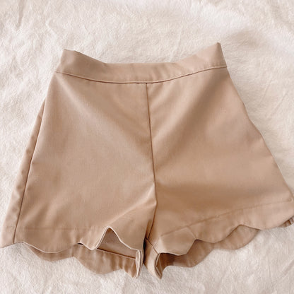 Short Suzanne